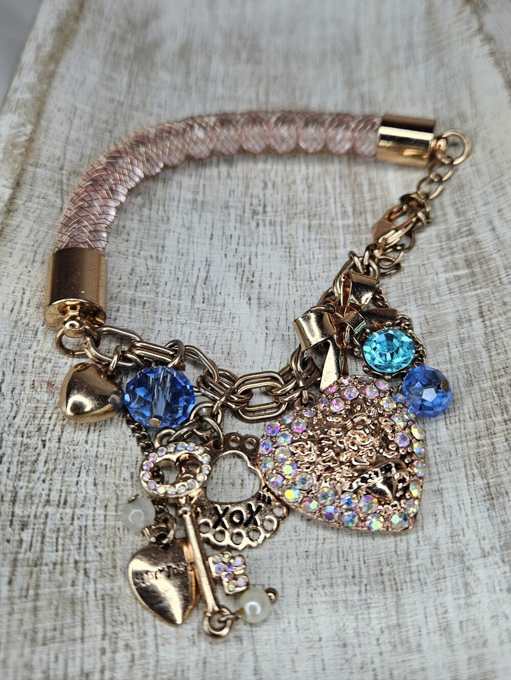 Betsey Johnson Vintage Rose Gold Mesh Tube Rhinestone Heart Key Charm Bracelet